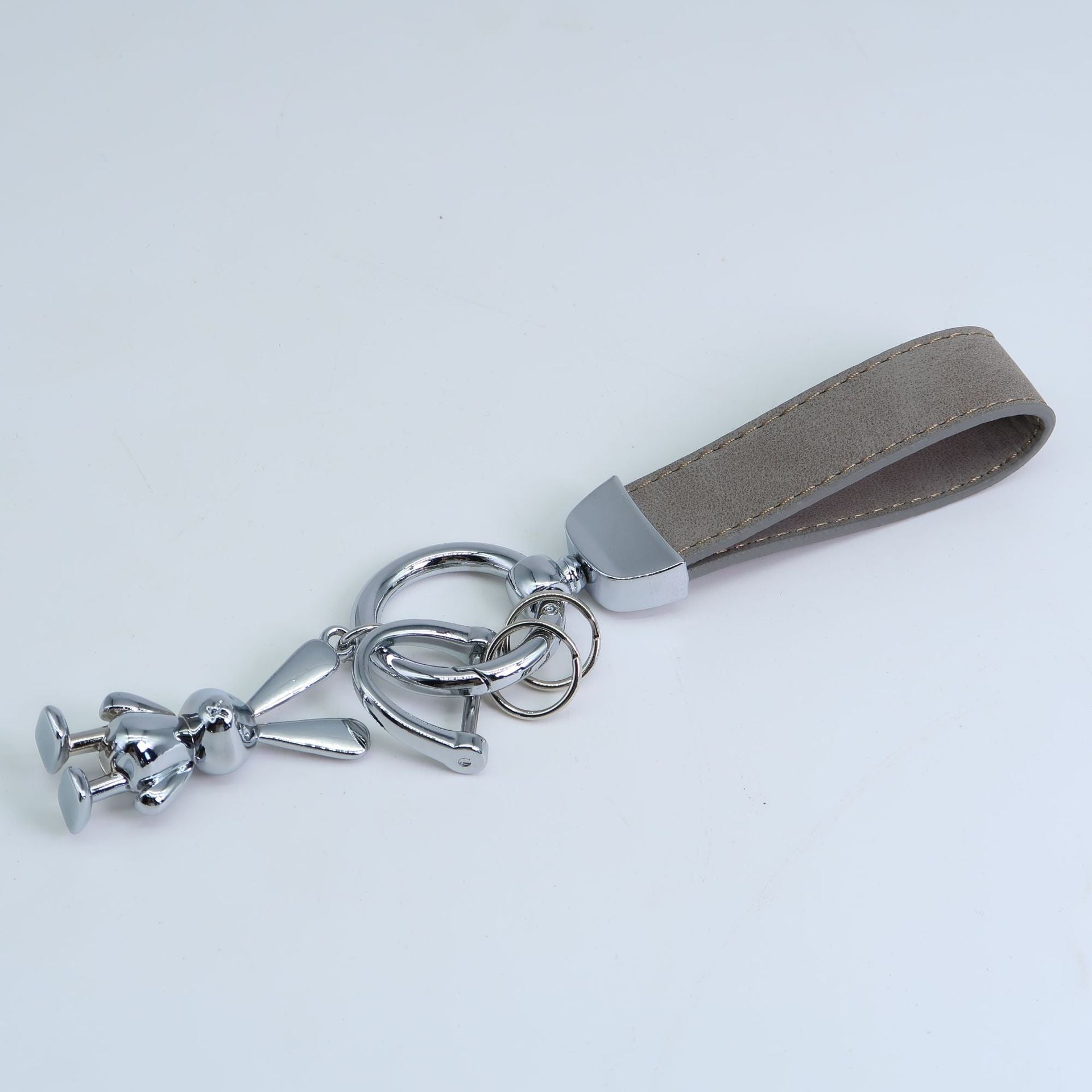 Wholesale Rabbit Pendant Accessories Cute Alloy Electroplating Keychain